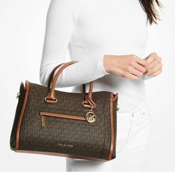 NWT - $726 MICHAEL KORS CARINE LARGE LOGO SIGNATURE SATCHEL + MATCHING WALLET - Picture 5 of 9